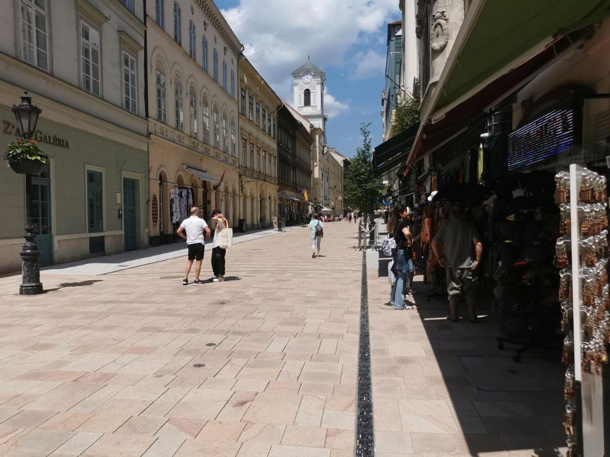 Apartment Vaci Budapest Eksteriør bilde